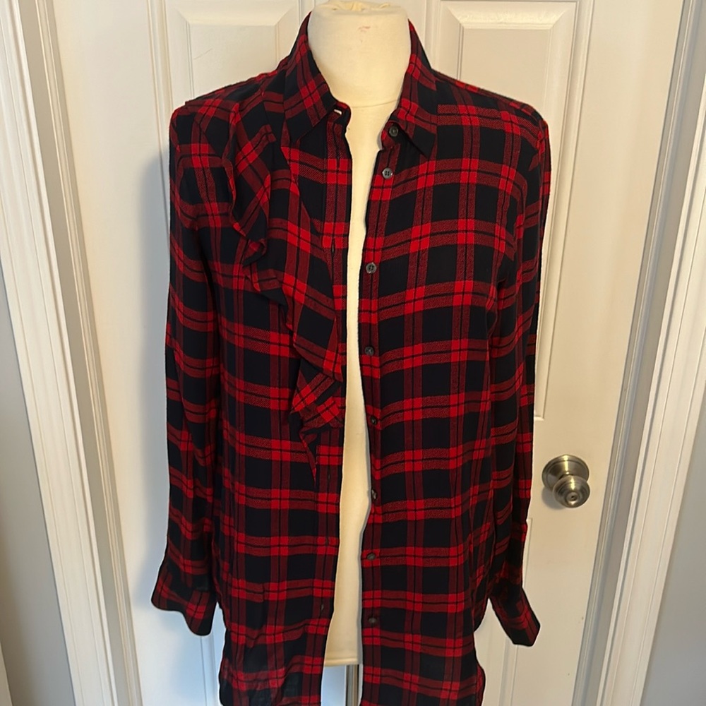 Banana Republic Dillon Red Plaid Flannel Shirt size women’s small TALL ruffle